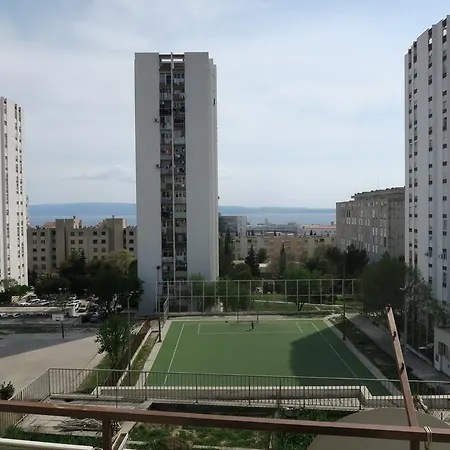 Renata